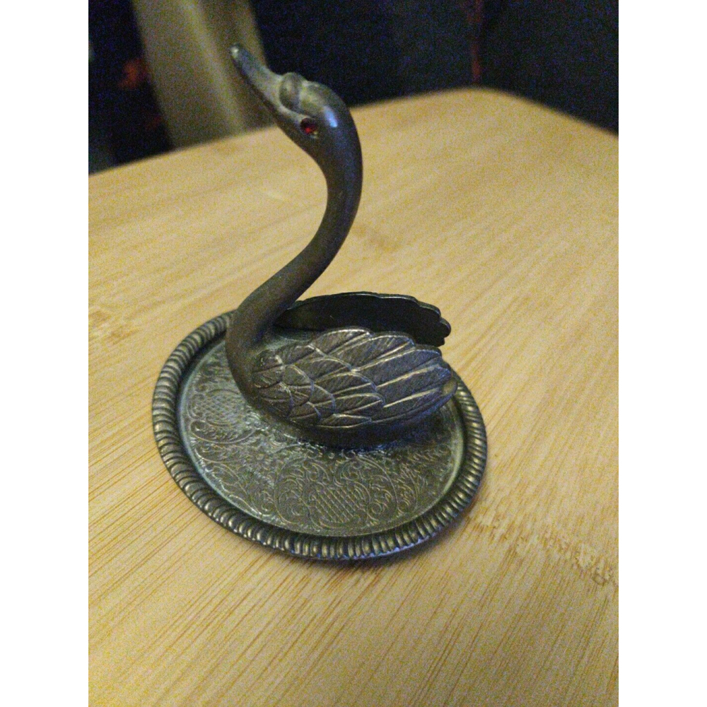 Vintage Zinc Alloy Silver Plate Swan Ring Holder Jewelry Holder